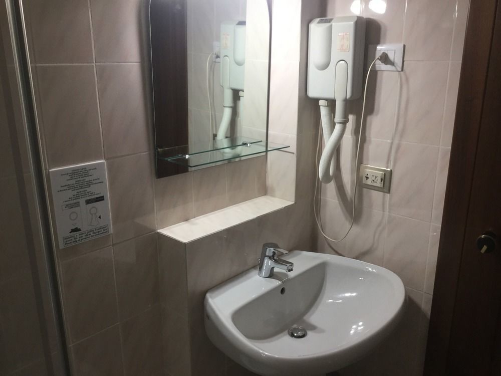 Hotel Marco Polo Self Check-In Bologna Exterior photo